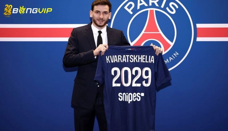 PSG mua tiền đạo 72 triệu USD PSG mua tiền đạo 72 triệu USD - Cú hích cho hàng công