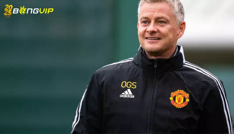 Solskjaer tái xuất sau 4 năm rời Man Utd Solskjaer trong vai trò HLV câu lạc bộ khác