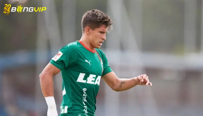 con trai HLV Simeone tỏa sáng rực rỡ Tương lai rộng mở của con trai HLV Simeone tỏa sáng rực rỡ