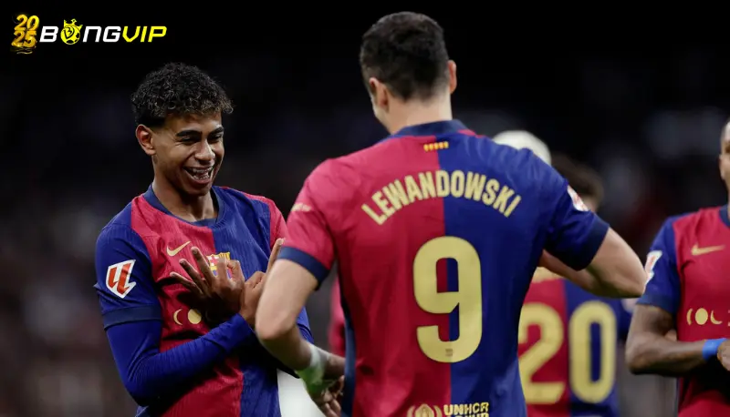 Flick phạt cầu thủ Barca vì đến muộn Hansi Flick và triết lý kỷ luật nghiêm khắc khi Flick phạt cầu thủ Barca vì đến muộn