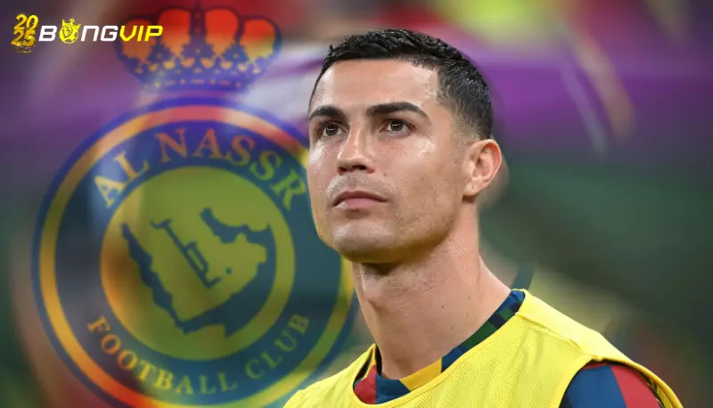 Ronaldo chỉ đạo đồng đội sau khi bị thay ra Phản ứng từ đồng đội và HLV trong tình huống Ronaldo chỉ đạo đồng đội sau khi bị thay ra