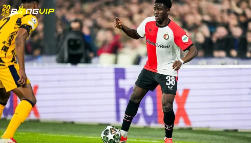 10 cầu thủ chạy nhanh nhất Champions League mùa này Ibrahim Osman (Feyenoord, 35,5 km/h) - 10 cầu thủ chạy nhanh nhất Champions League mùa này