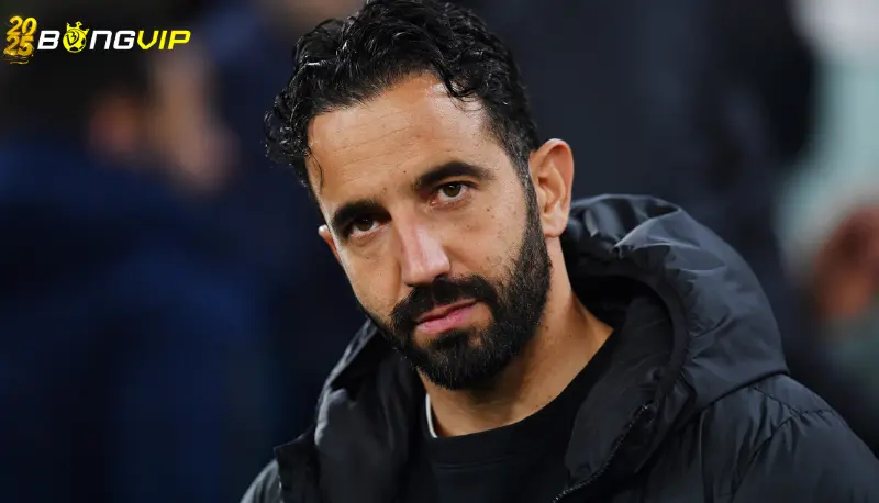 Amorim: 'Vô địch Europa League không giải quyết mọi vấn đề của Man Utd' Tổng quát về Man Utd và cuộc khủng hoảng phong độ