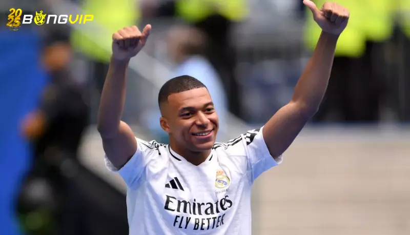 Mbappe tự hào bắt kịp Ronaldo trong mùa ra mắt Real Tác động của Mbappe tự hào bắt kịp Ronaldo trong mùa ra mắt Real