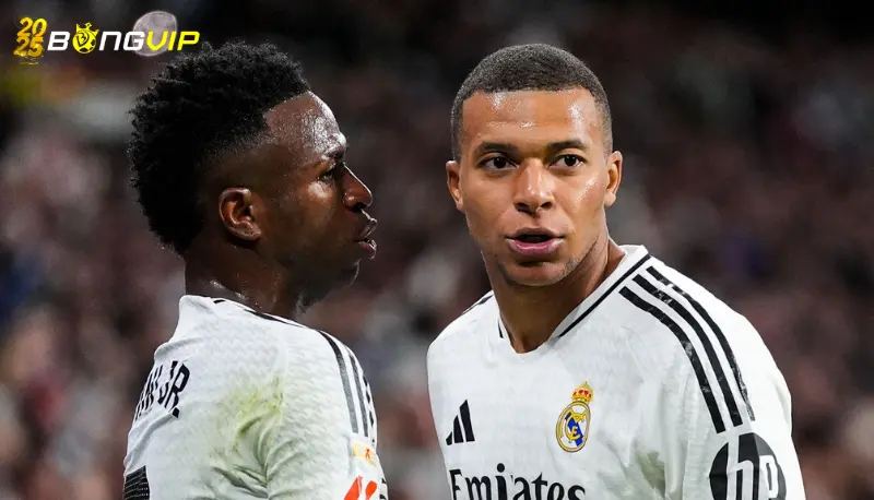 Mbappe tự hào bắt kịp Ronaldo trong mùa ra mắt Real Màn ra mắt ấn tượng của Mbappe tự hào bắt kịp Ronaldo trong mùa ra mắt Real