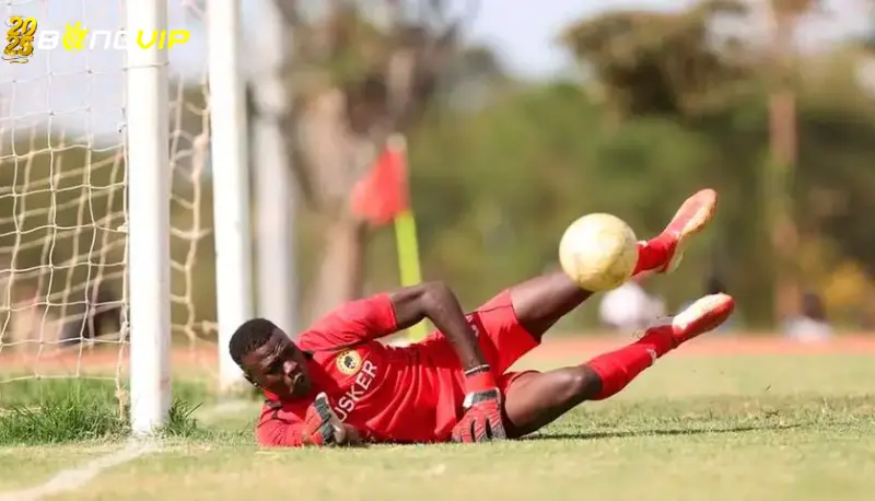 thủ môn Kenya lộ video đàm phán bán độ Video bê bối và sự việc thủ môn Kenya lộ video đàm phán bán độ