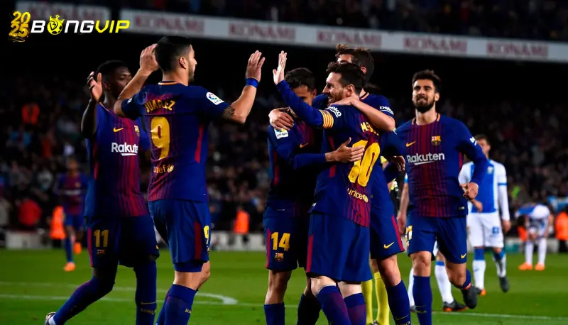 Barca cưa điểm với đội bóng của Antony Bàn mở tỷ số sớm nhưng không thể giữ lợi thế - Barca cưa điểm với đội bóng của Antony