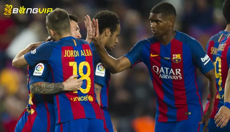 Đối thủ đá phản giúp Barca nới rộng cách biệt với Real Thắng lợi xấu xí nhưng cực kỳ cần thiết - Đối thủ đá phản giúp Barca nới rộng cách biệt với Real