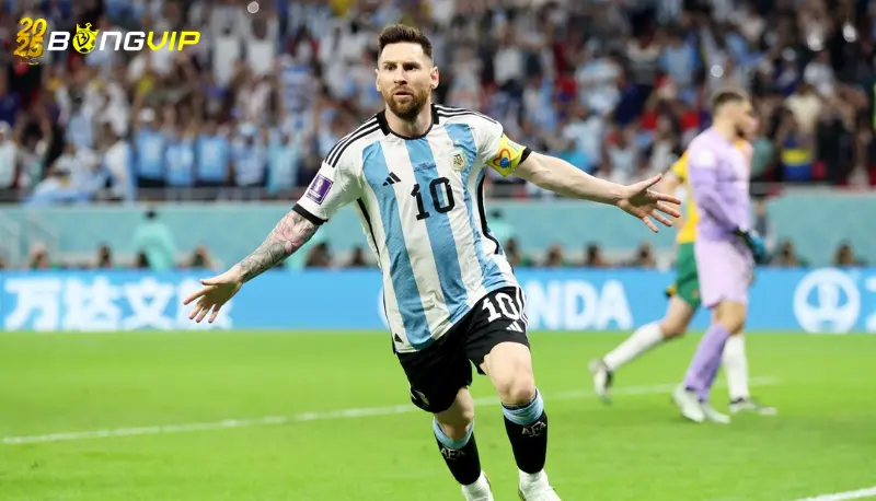 Messi: 'Chúa đã ban cho tôi tất cả' Hành trình từ cậu bé Rosario đến ngôi đền huyền thoại