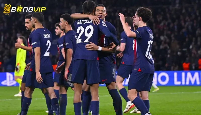 PSG được phen hú vía khi vào bán kết Champions League PSG được phen hú vía khi vào bán kết Champions League - Cú ngược dòng bất ngờ và cảm xúc vỡ òa