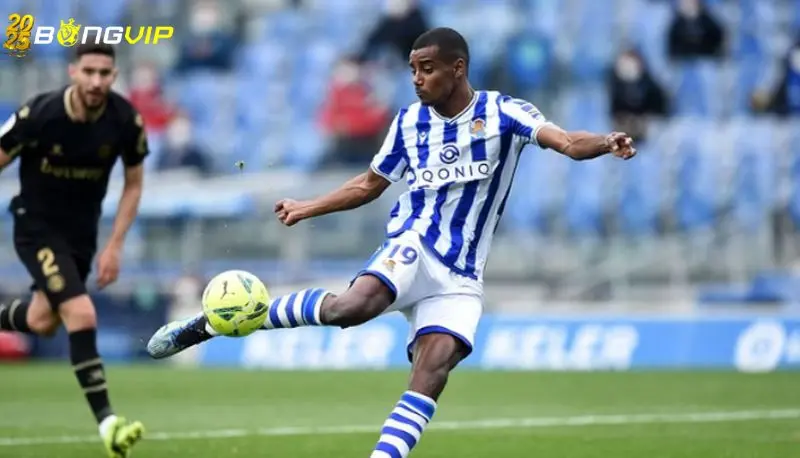 Nhận định, soi kèo Alaves vs Sociedad 24/04 giải đấu La Liga Phong độ Sociedad tại soi kèo Alaves vs Sociedad